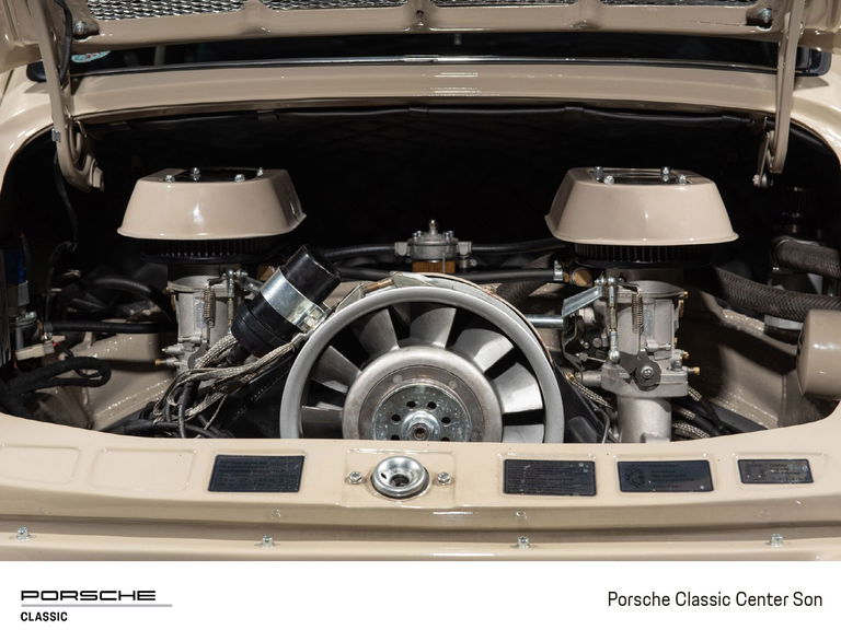 Porsche 911 Backdate