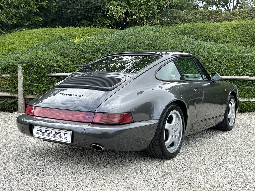 Porsche 964 Carrera 4