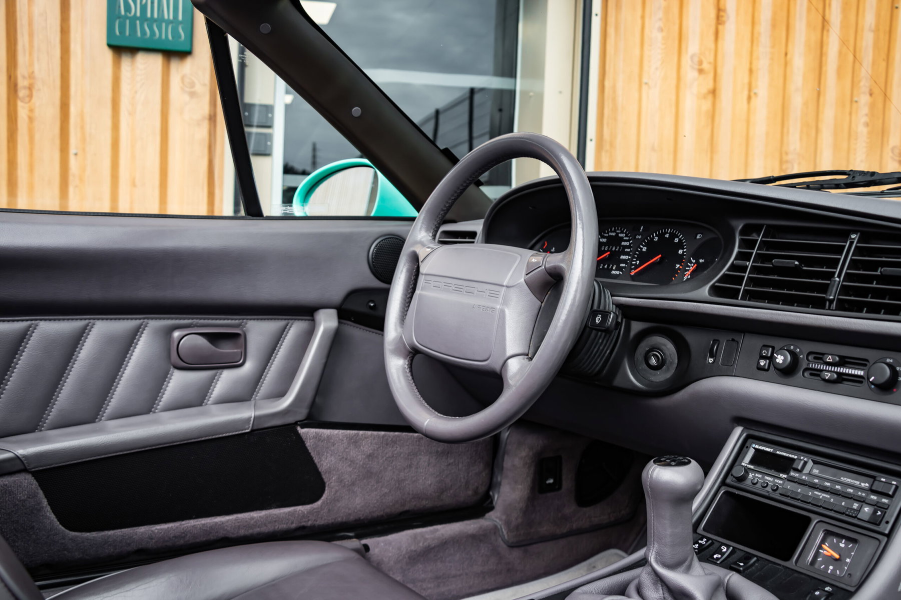 Porsche 968 1993 - elferspot.com - Marketplace for Porsche Sports Cars