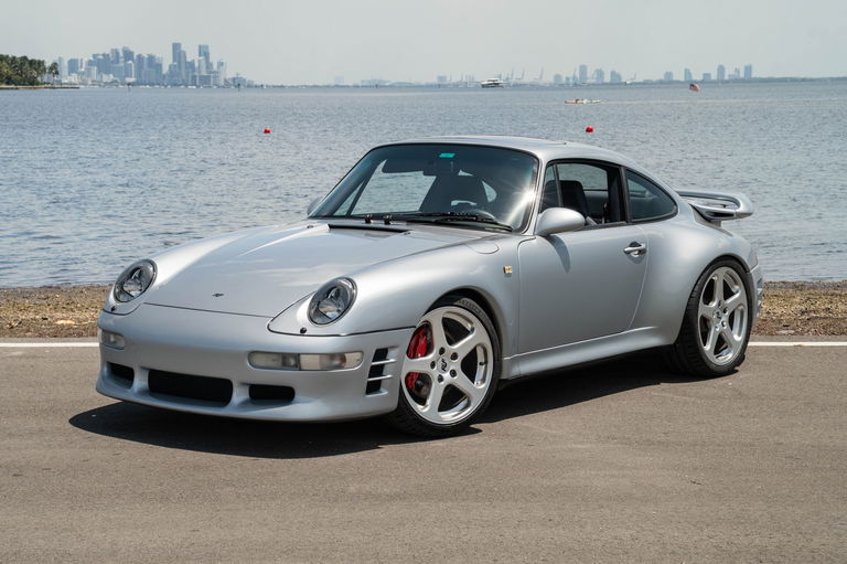 Porsche RUF Turbo R