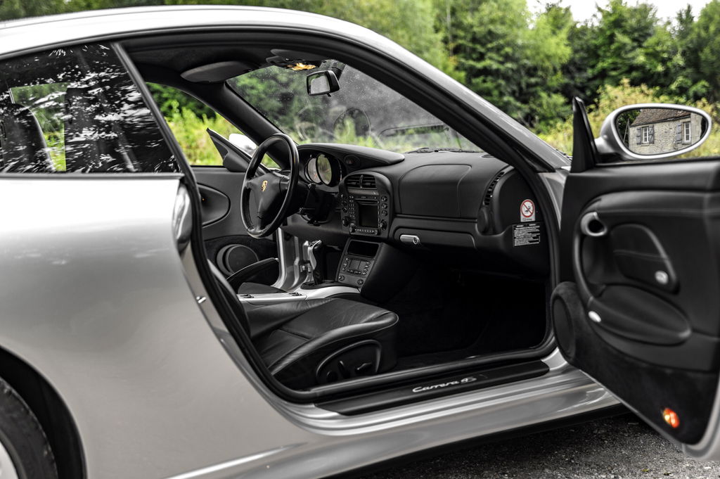 Porsche 996 Carrera 4S