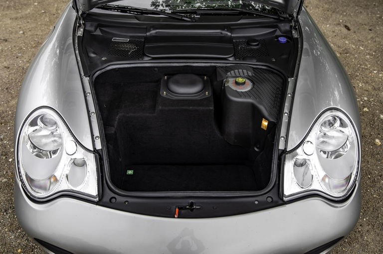 Porsche 996 Carrera 4S