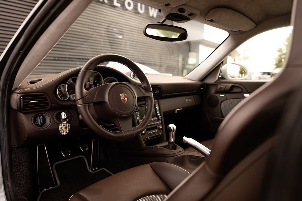 Porsche 997.2 Sport Classic