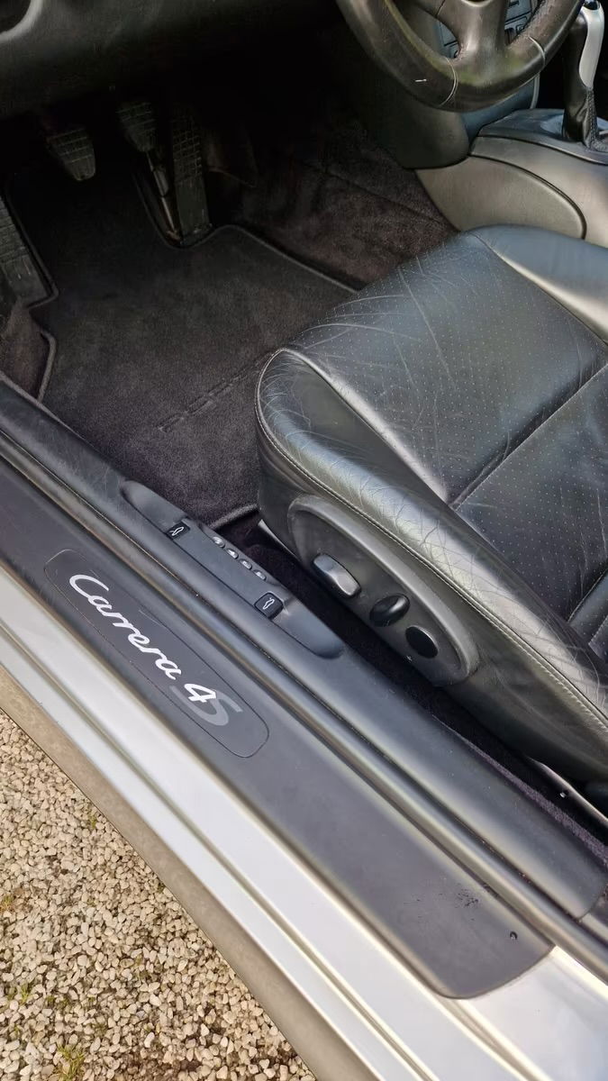 Porsche 996 Carrera 4S