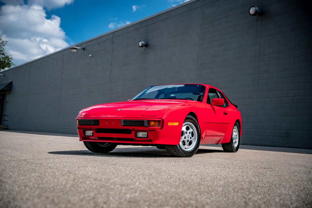 Porsche 944 Coupé