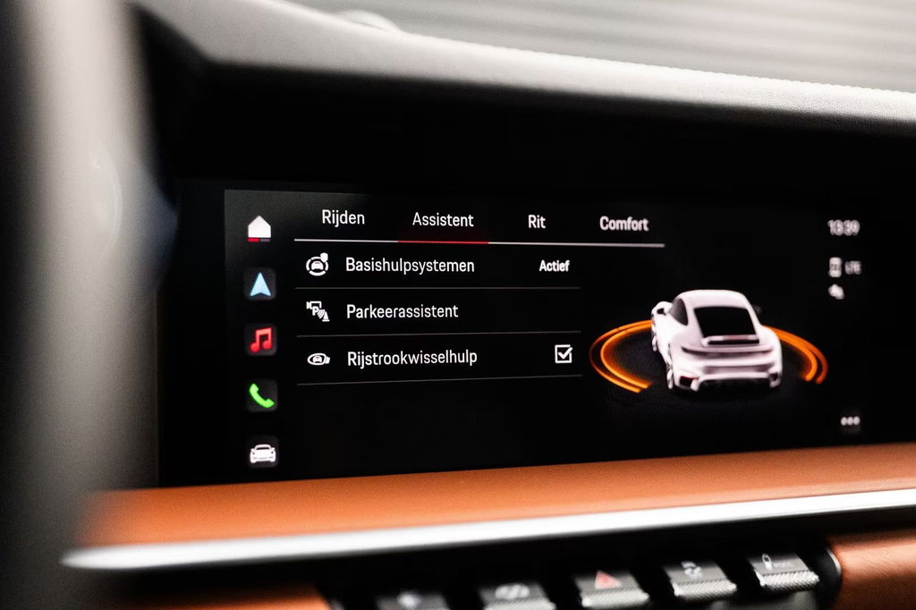 Porsche 992 Sport Classic