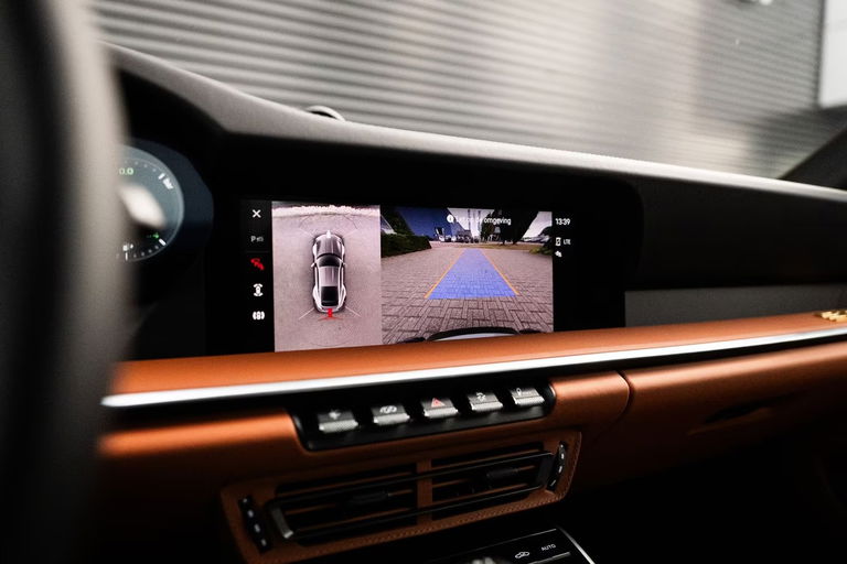 Porsche 992 Sport Classic