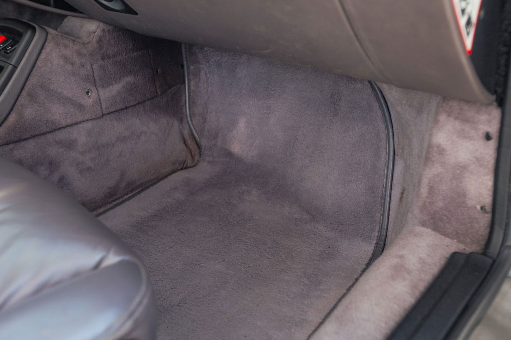 Porsche 993 Carrera 4S