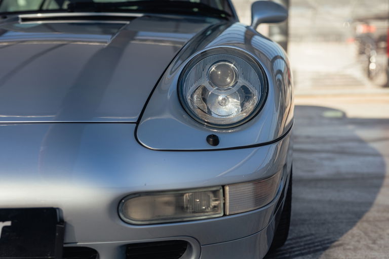 Porsche 993 Carrera 4S