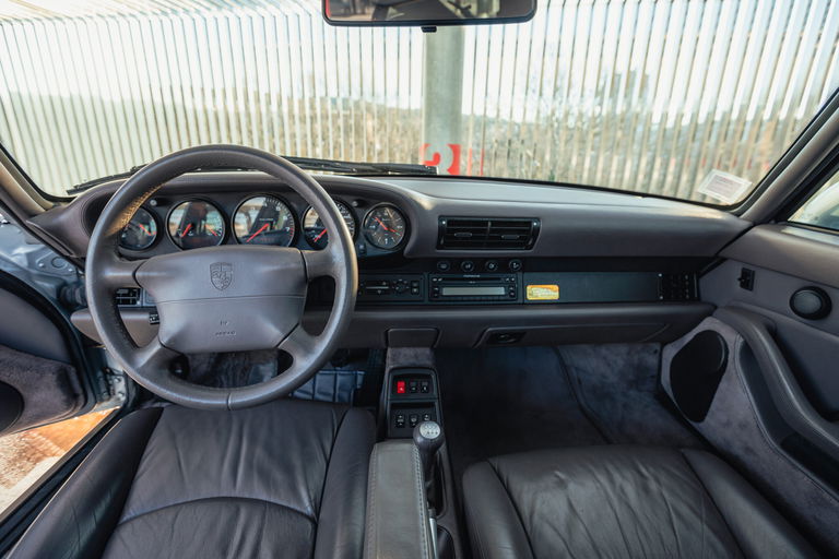 Porsche 993 Carrera 4S