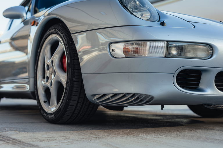 Porsche 993 Carrera 4S