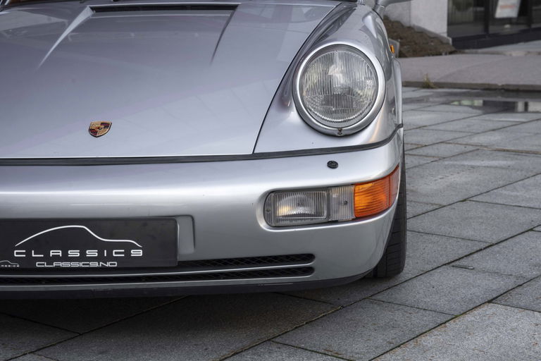Porsche 964 Carrera 4