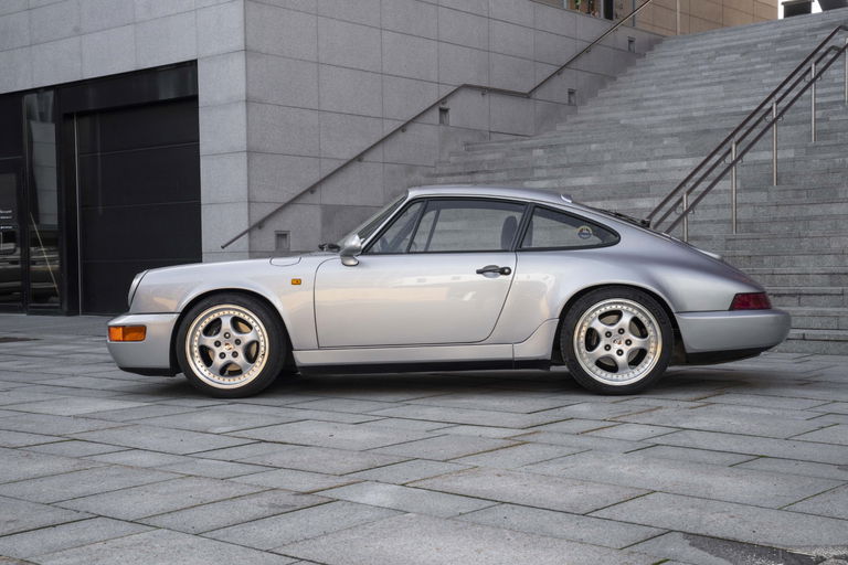 Porsche 964 Carrera 4
