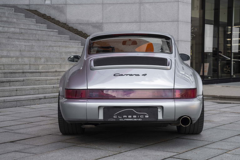 Porsche 964 Carrera 4