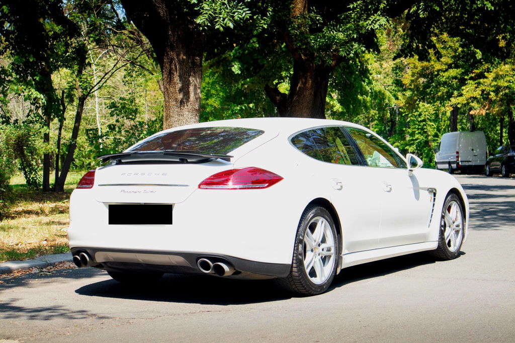 Porsche Panamera Turbo