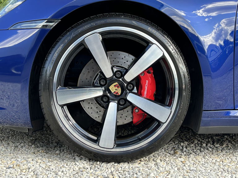 Porsche 992 Carrera S