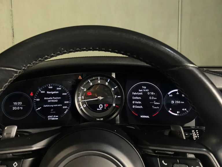 Porsche 992 Carrera 4S