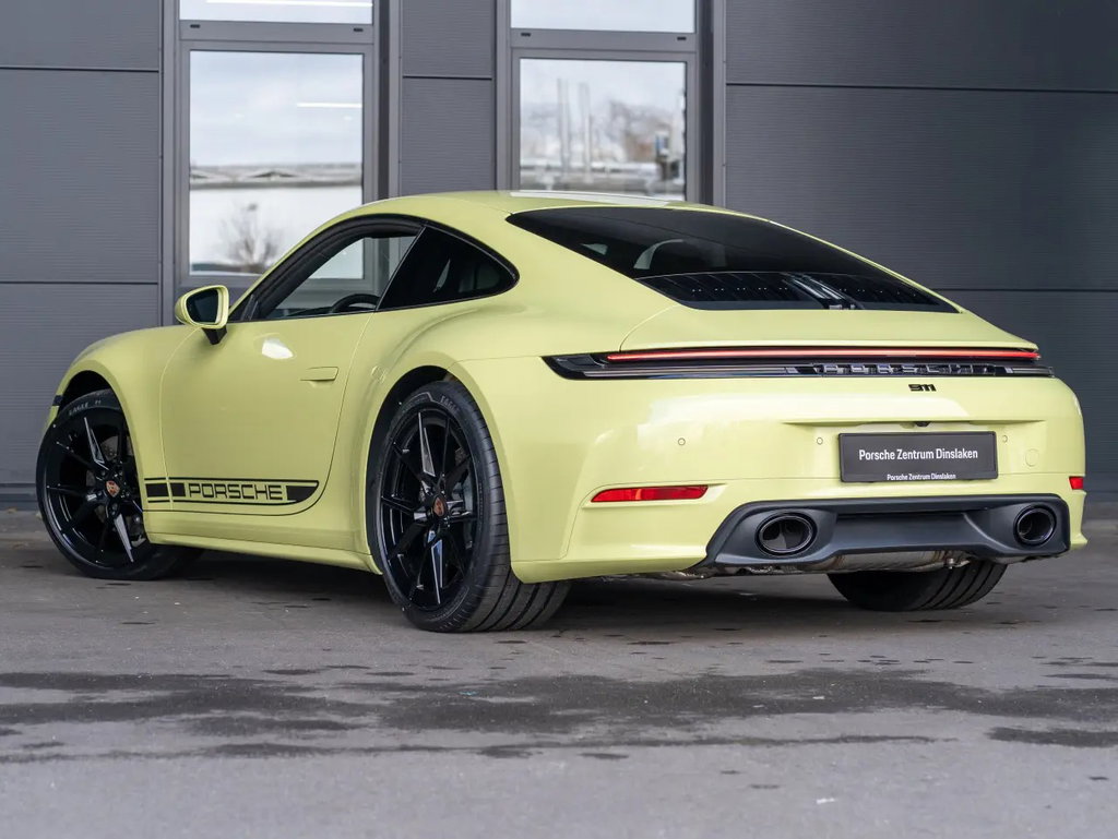 Porsche 992.2 Carrera