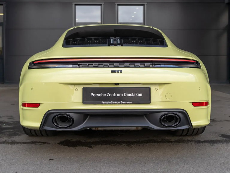 Porsche 992.2 Carrera