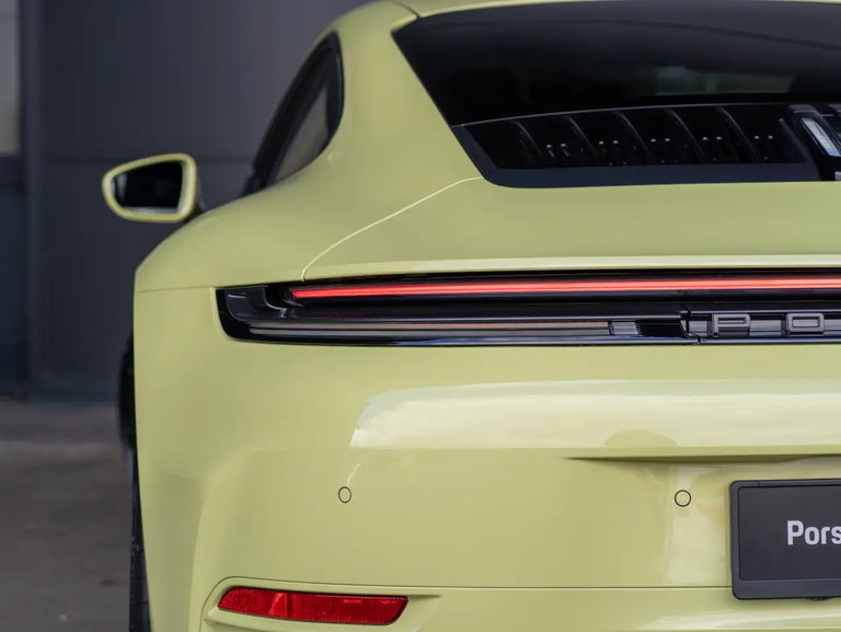 Porsche 992.2 Carrera