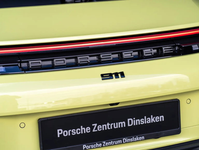 Porsche 992.2 Carrera