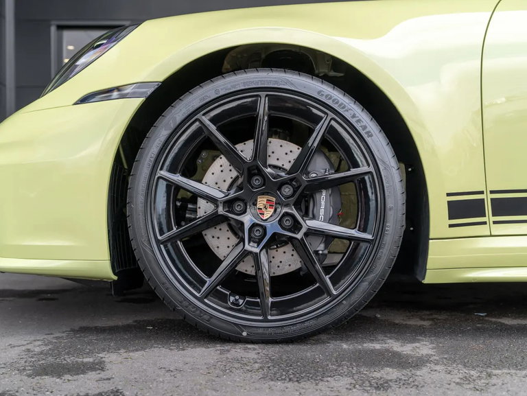 Porsche 992.2 Carrera