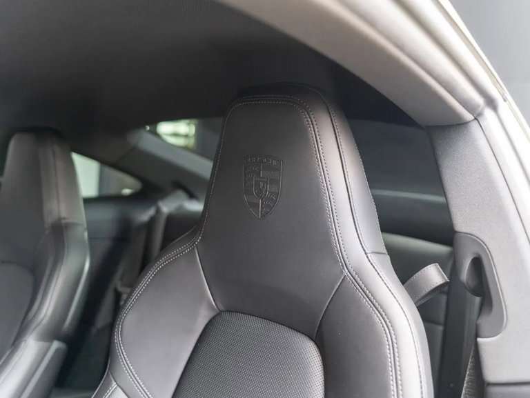 Porsche 992.2 Carrera