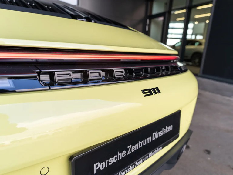 Porsche 992.2 Carrera