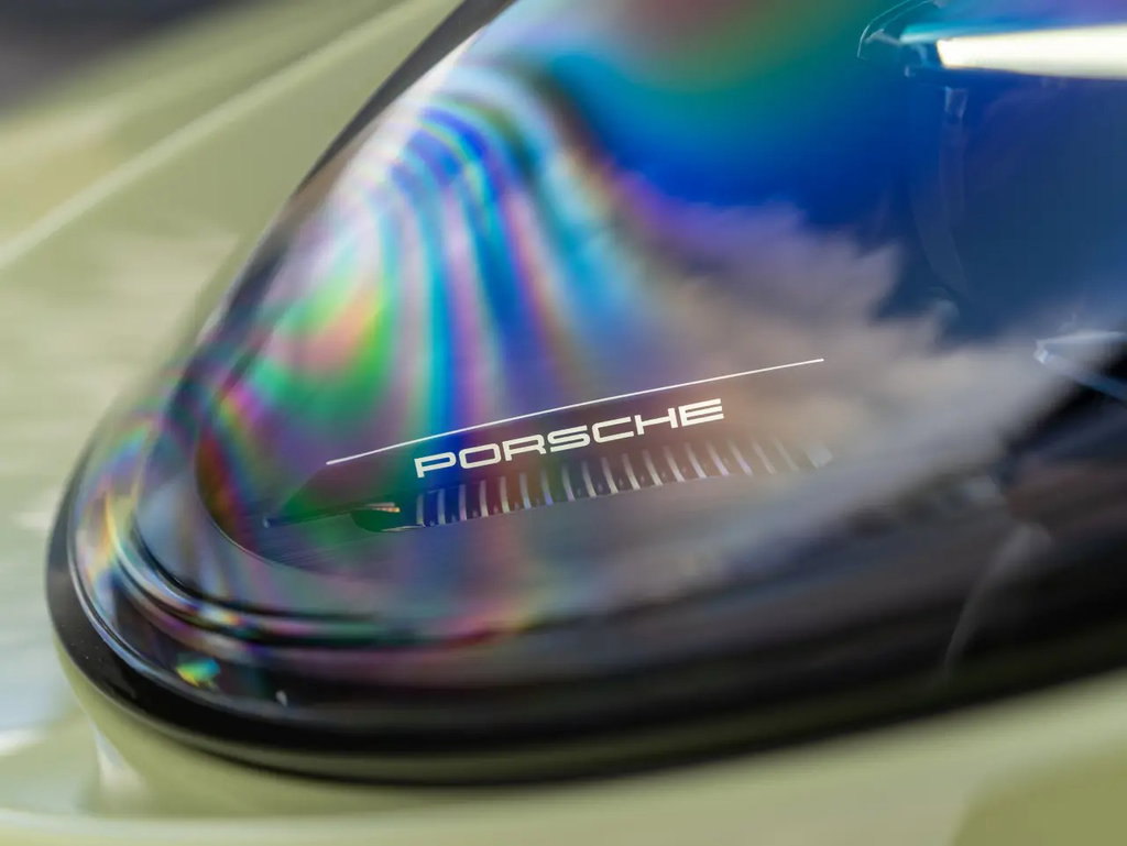 Porsche 992.2 Carrera