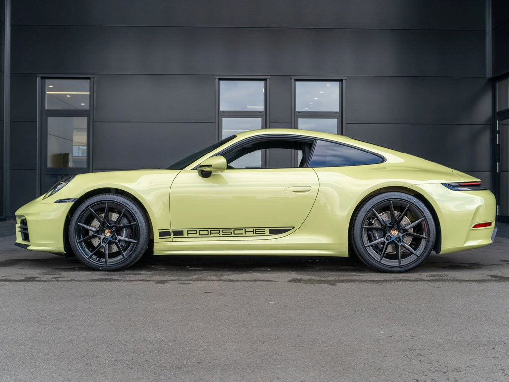 Porsche 992.2 Carrera