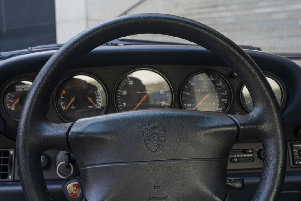 Porsche 993 Carrera