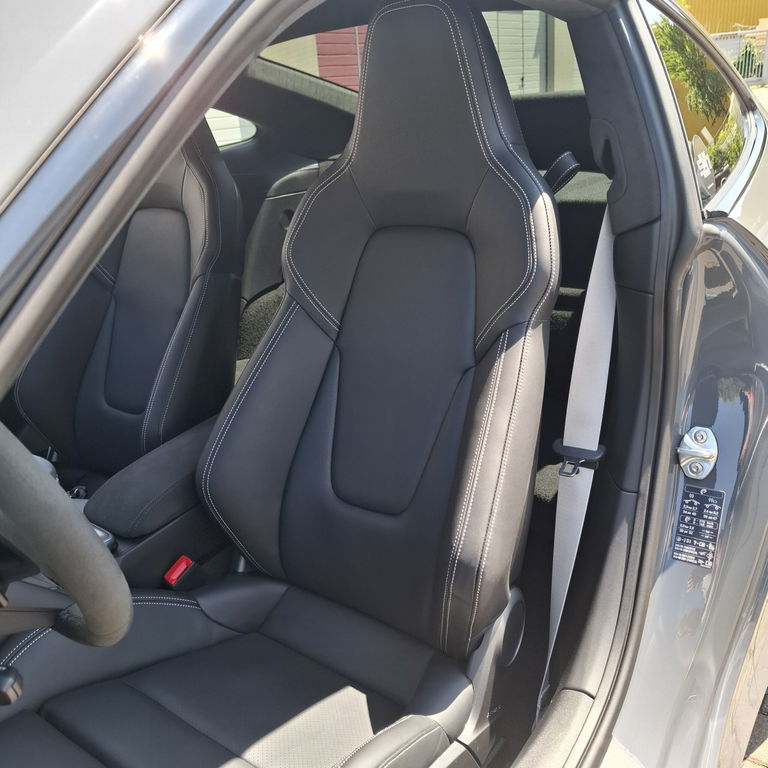 Porsche 992.2 Carrera