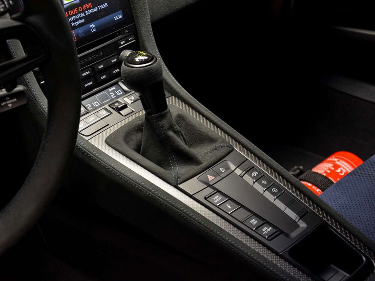 Porsche 718 Cayman GT4 RS