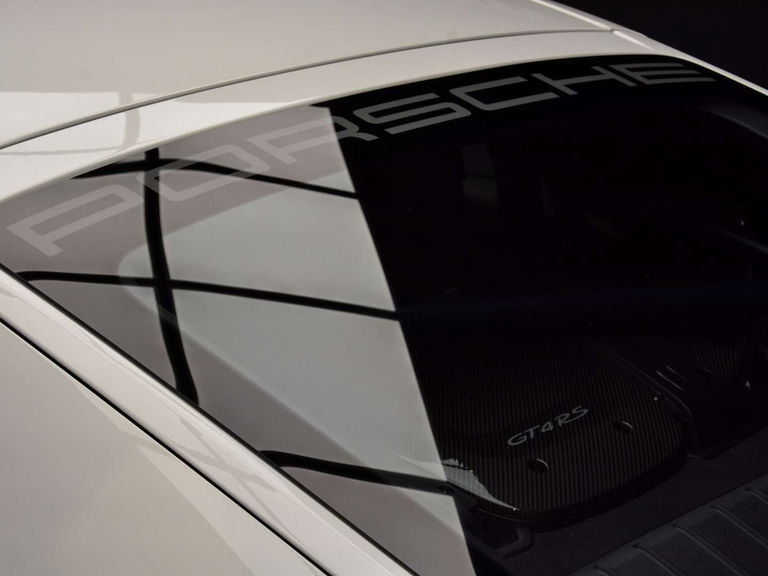 Porsche 718 Cayman GT4 RS