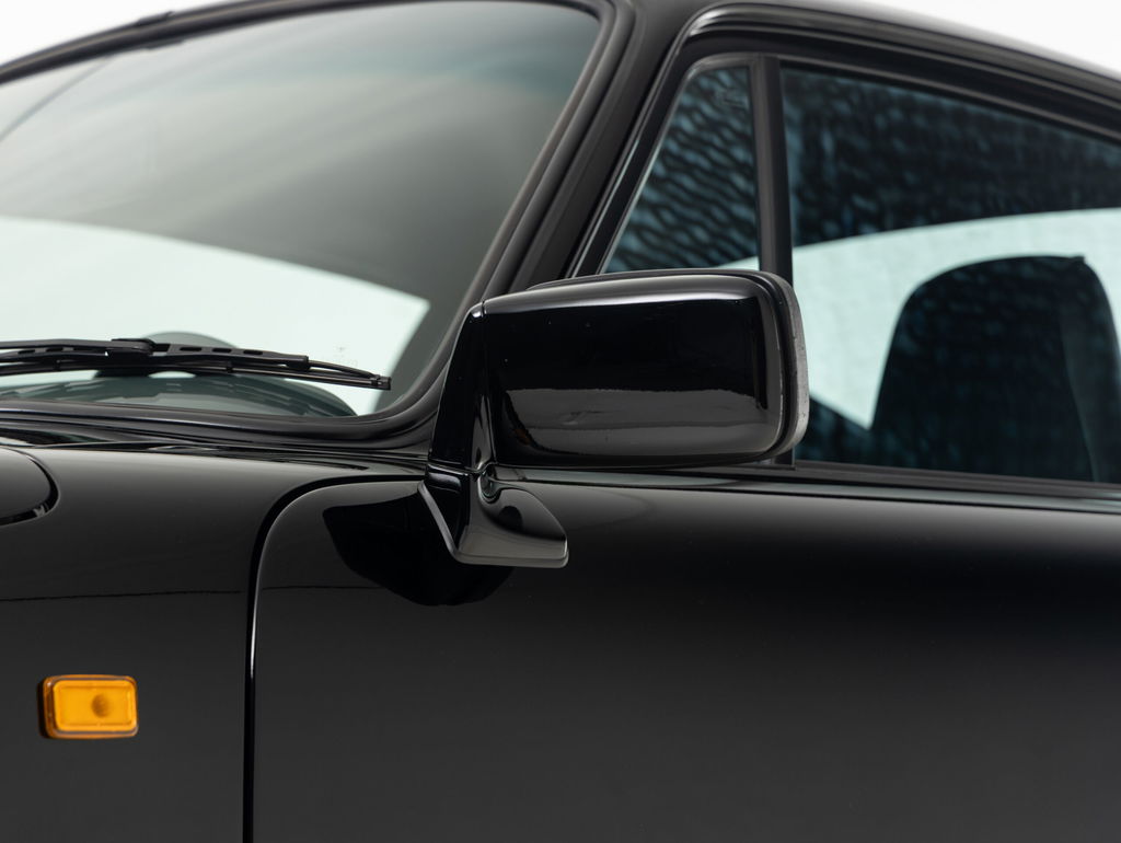 Porsche 911 Carrera 3.2 Clubsport