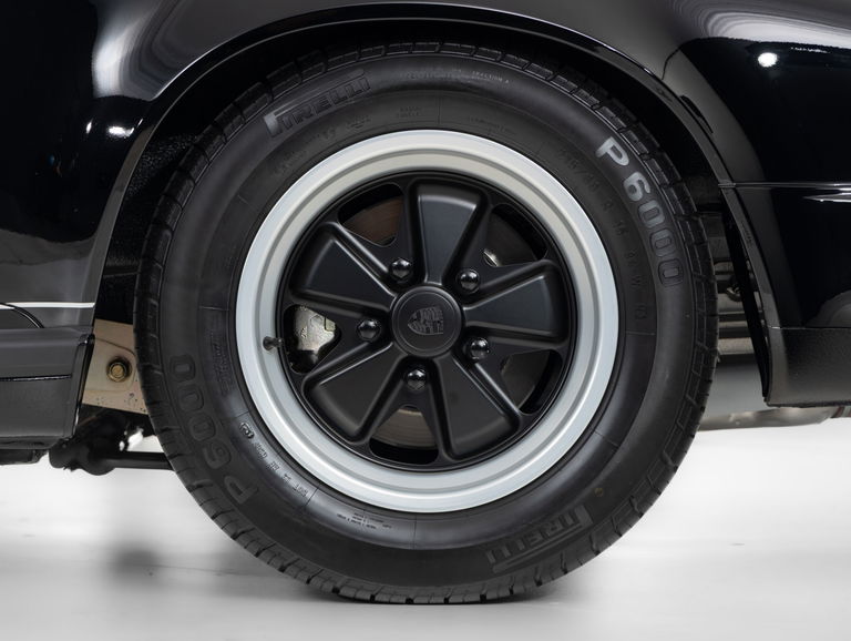 Porsche 911 Carrera 3.2 Clubsport