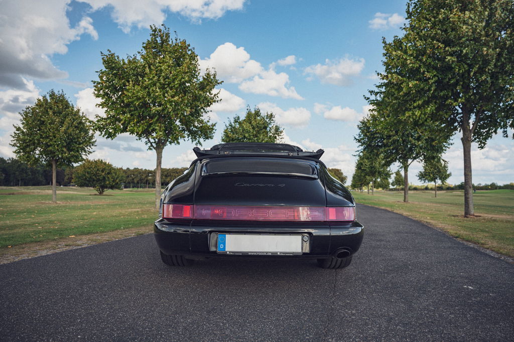 Porsche 964 Carrera 4