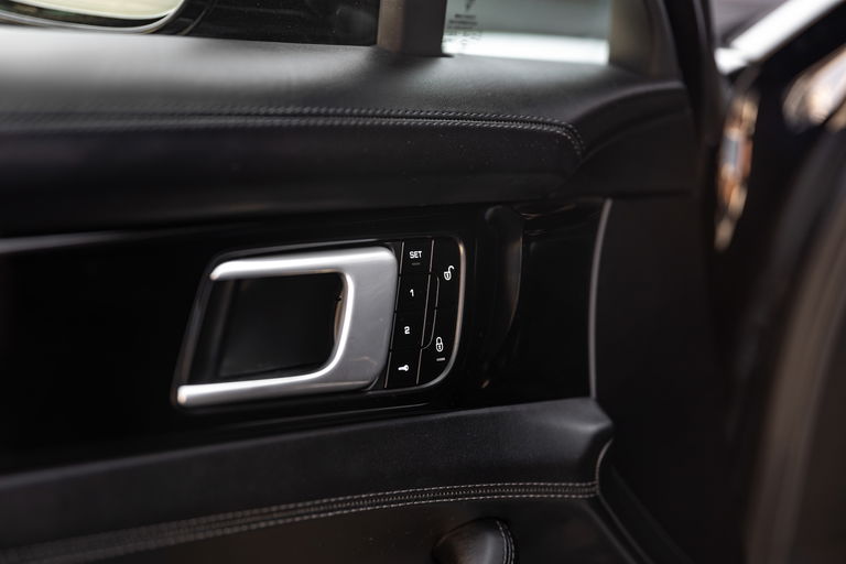 Porsche Panamera Turbo