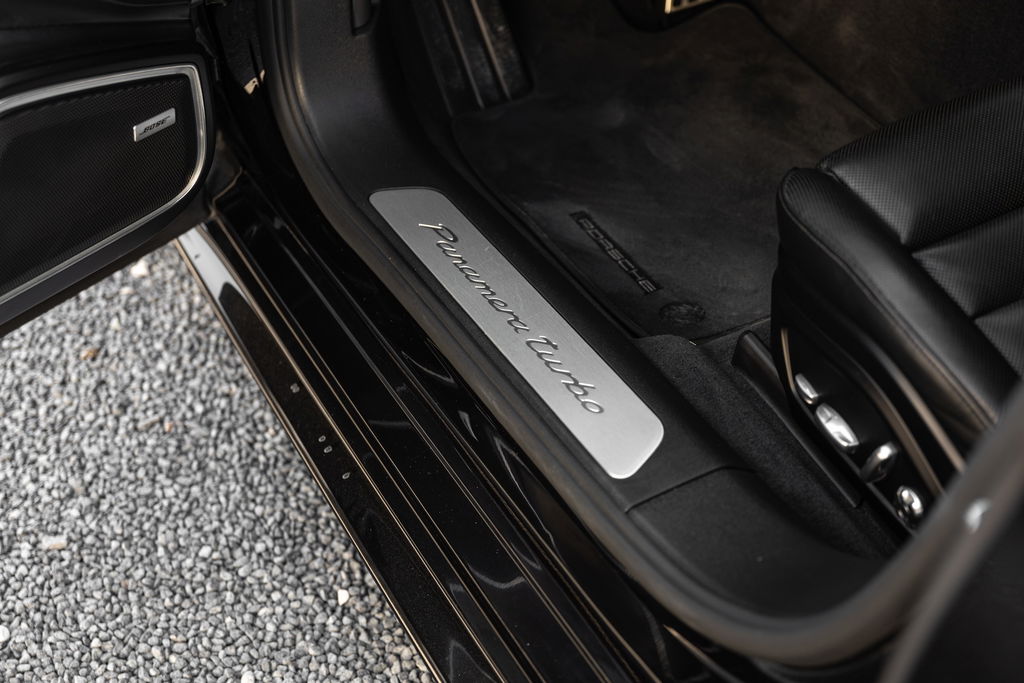 Porsche Panamera Turbo