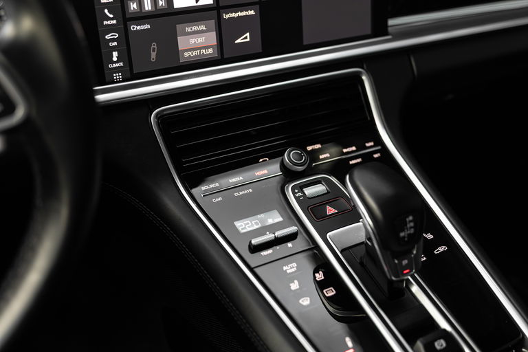 Porsche Panamera Turbo