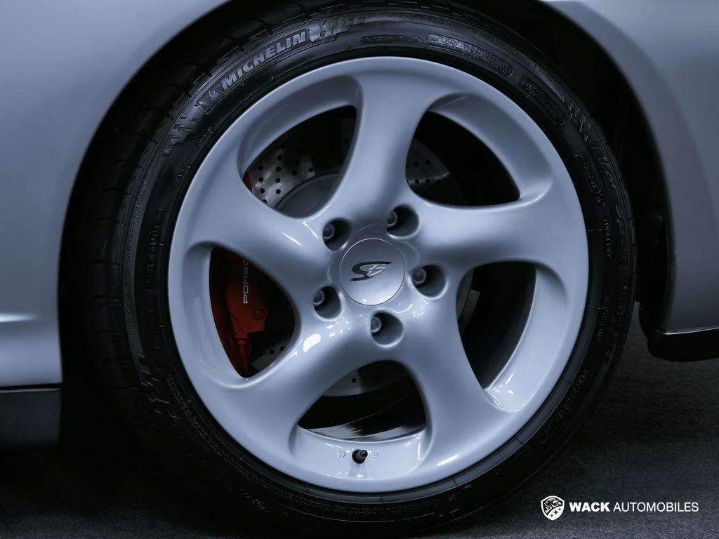 Porsche 996 Carrera 4S