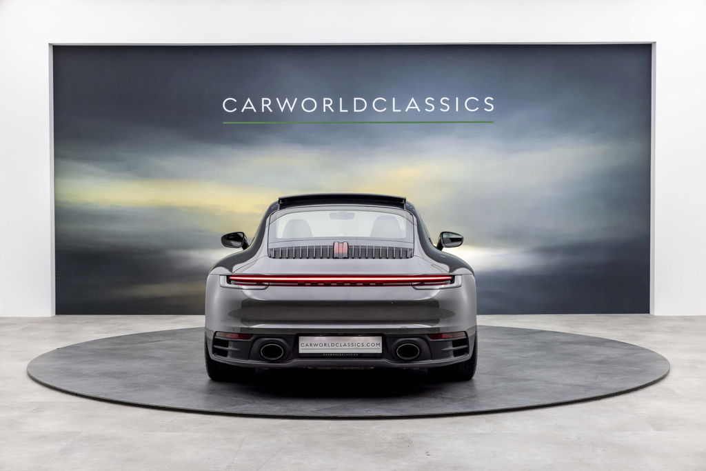 Porsche 992 Carrera S