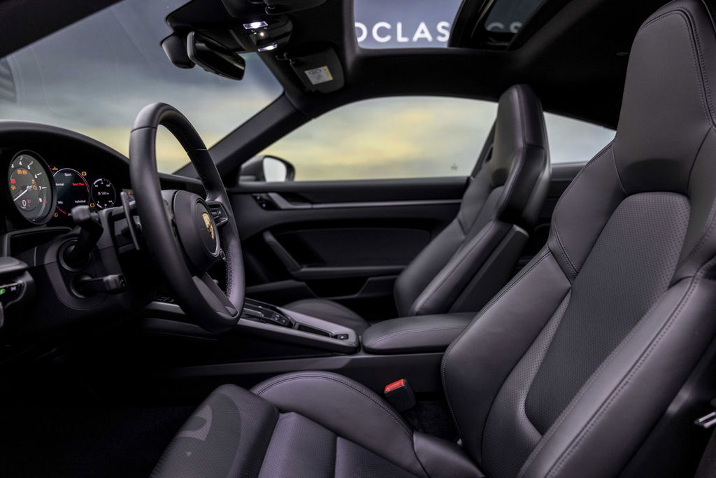 Porsche 992 Carrera S