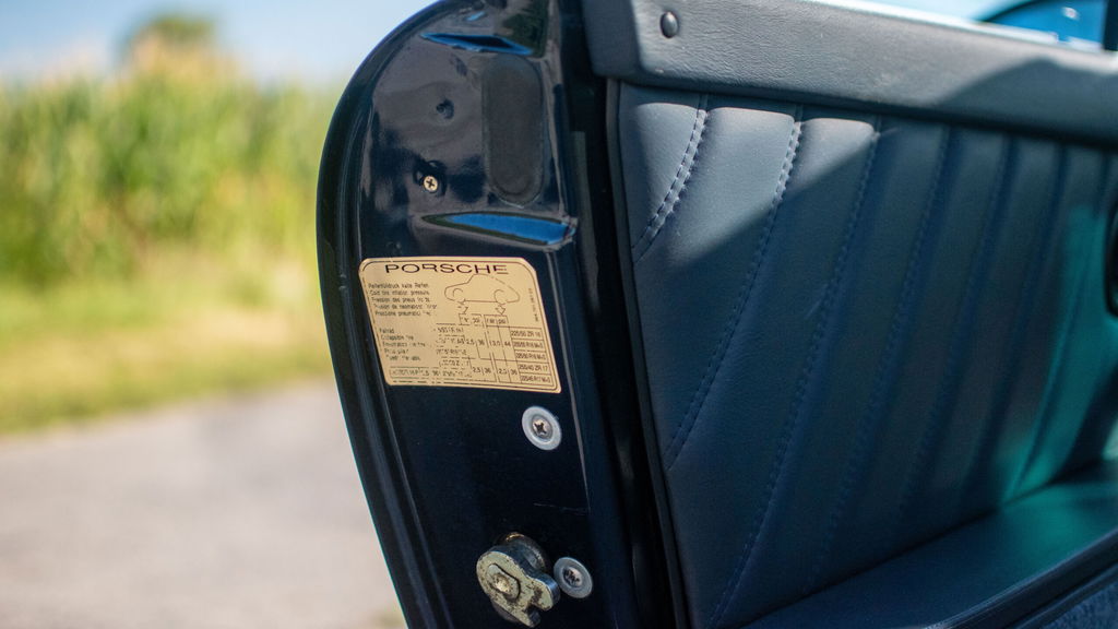 Porsche 964 Carrera 2