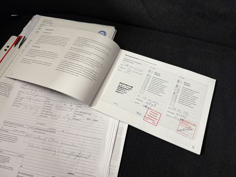 Porsche 718 Cayman GTS