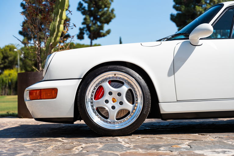 Porsche 964 Carrera 2