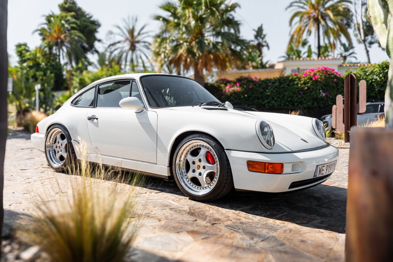 Porsche 964 Carrera 2
