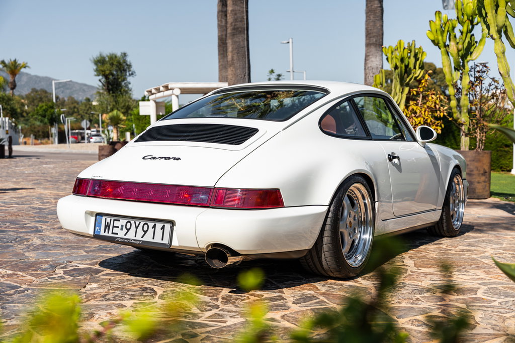Porsche 964 Carrera 2