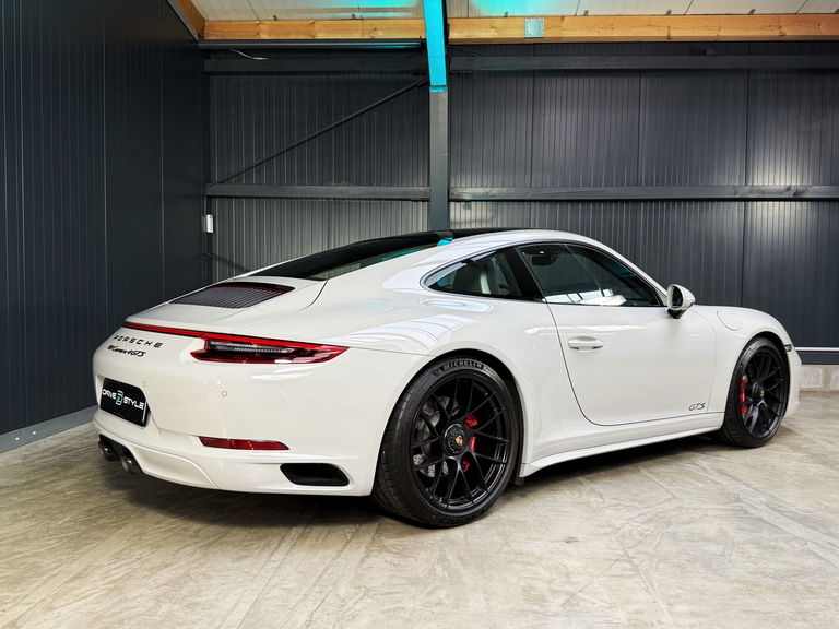 Porsche 991.2 Carrera 4 GTS