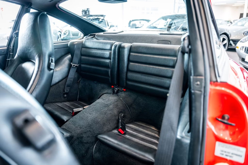 Porsche 964 Carrera 4